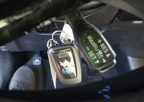 2020 Toyota Prius Le Awd-E from USA, damaged, VIN JTDL9RFU7L3018032